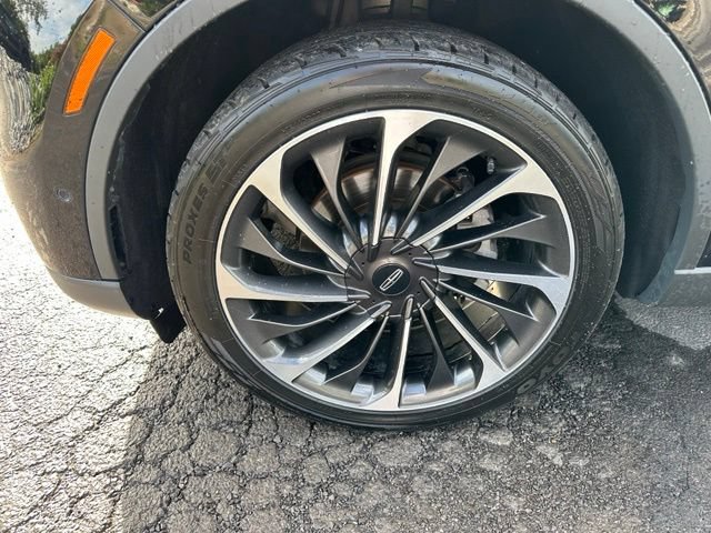 Used 2023 Lincoln Aviator Reserve w/ Equipment Group 201A AWD/4WD image 9