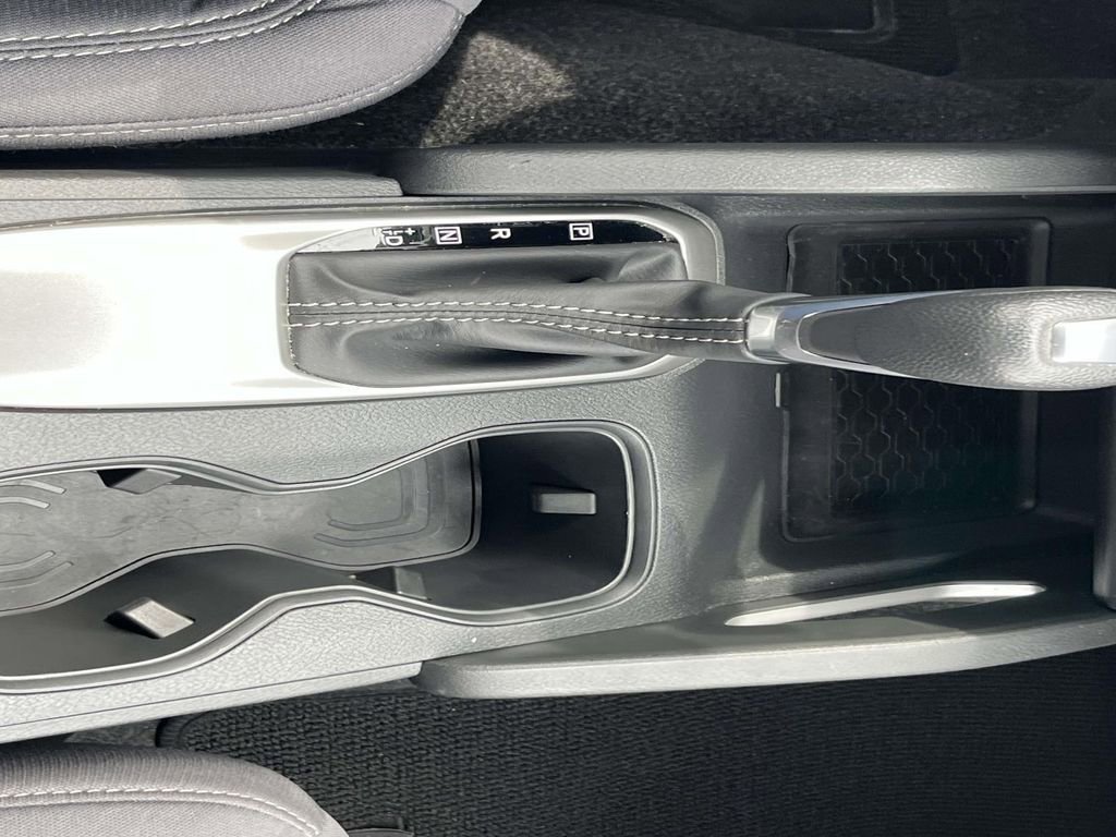 Used 2023 Nissan Frontier SV w/ SV Convenience Package image 16