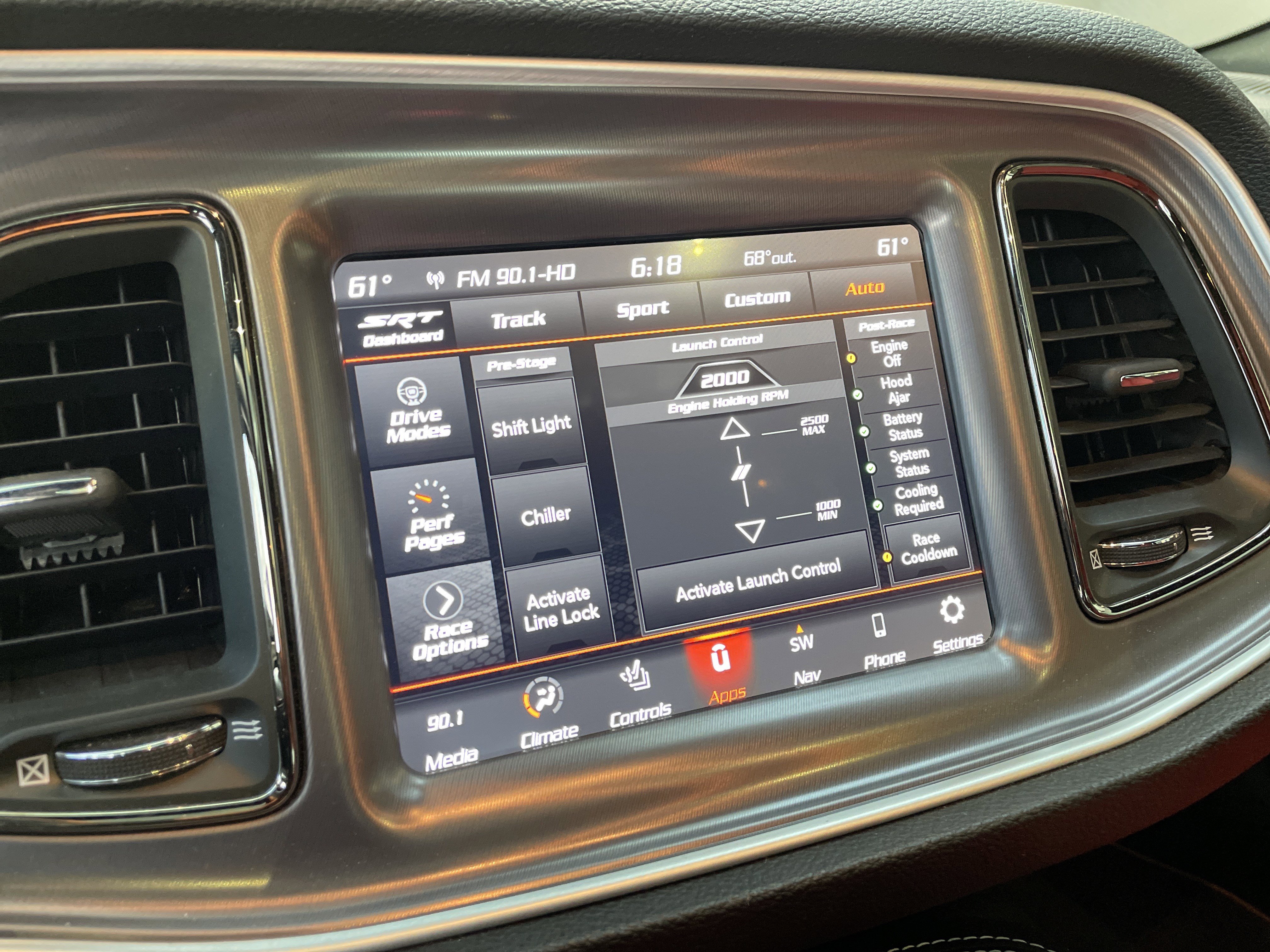 Used 2020 Dodge Challenger SRT Hellcat Redeye image 28