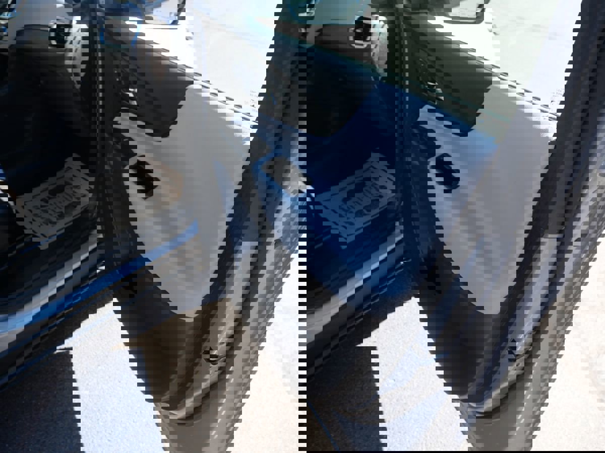 Used 2024 Chevrolet Equinox LS image 32