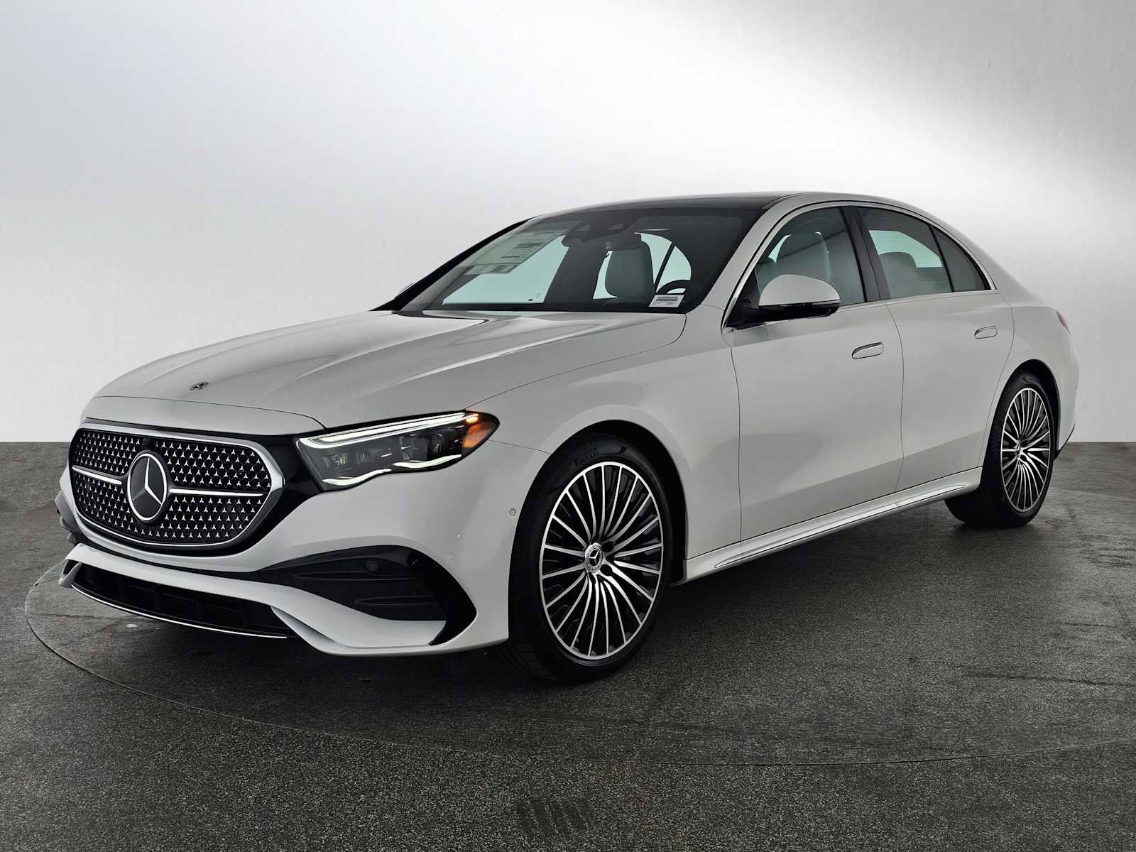 New 2026 Mercedes-Benz E 450 4MATIC Sedan image 7