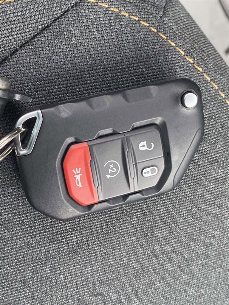 New 2025 Jeep Gladiator Sport image 52