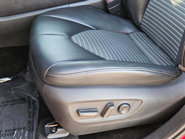 Used 2021 Toyota Highlander XSE image 19