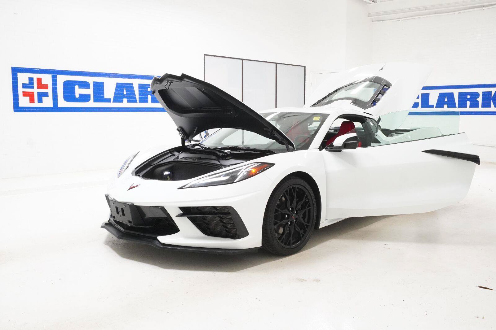 Used 2026 Chevrolet Corvette Stingray Coupe w/ 1LT RWD image 33