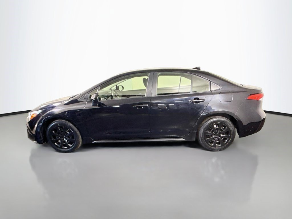 Used 2023 Toyota Corolla LE FWD image 6