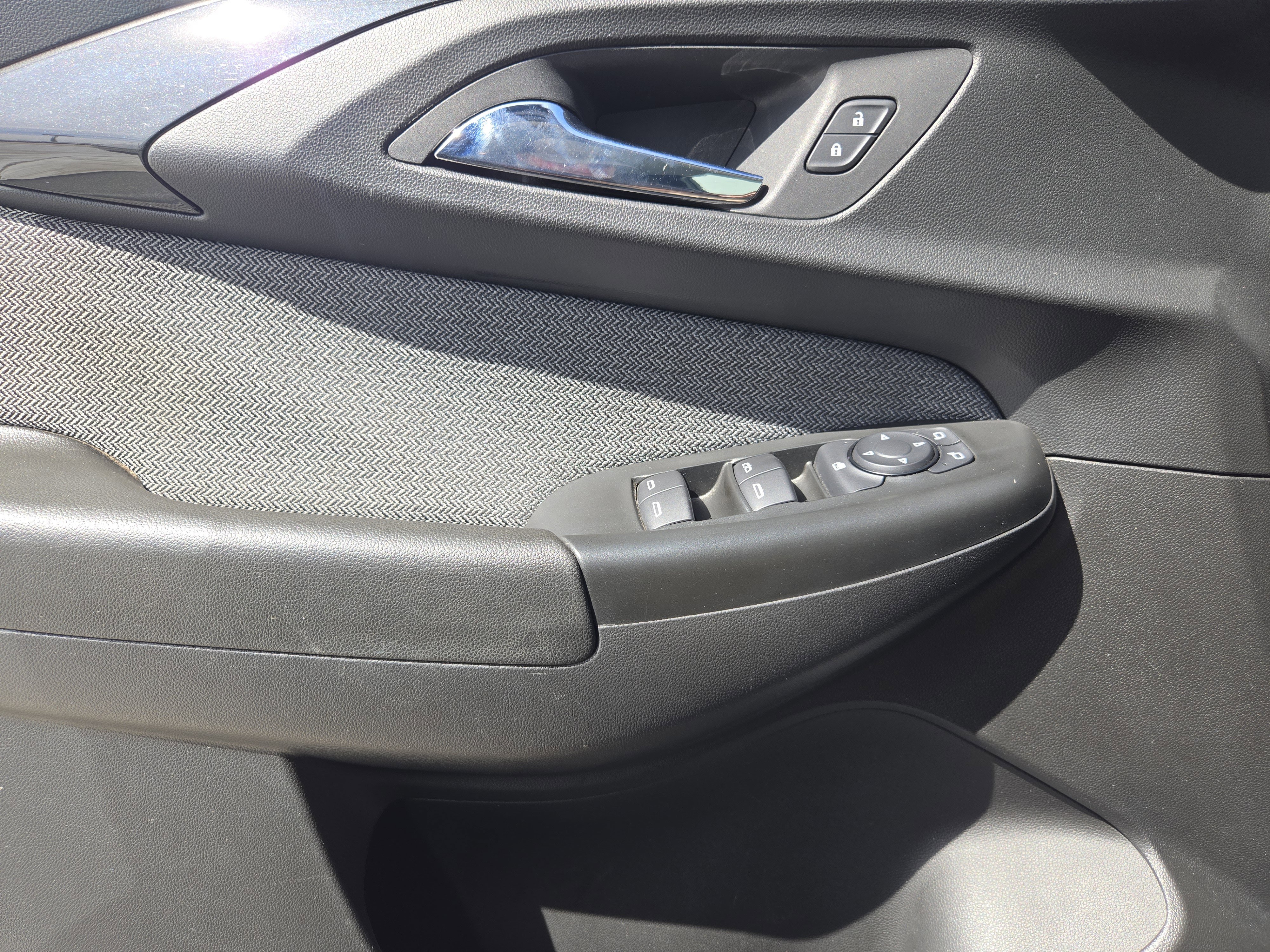 Used 2021 Chevrolet TrailBlazer LS image 24