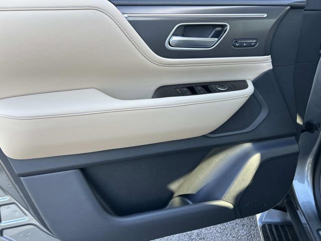 New 2026 INFINITI QX80 Pure w/ Cargo Package image 17