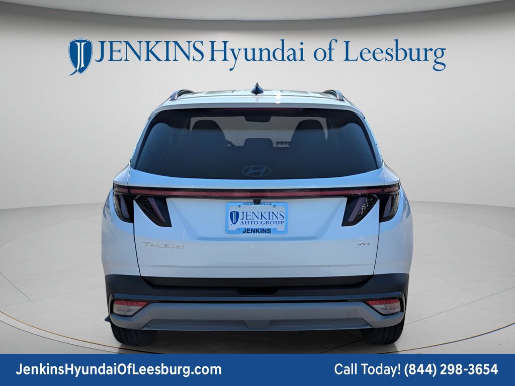 Certified 2025 Hyundai Tucson SEL AWD/4WD image 5