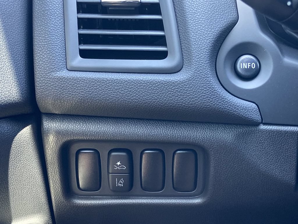 New 2027 Mitsubishi Outlander Sport FWD image 12