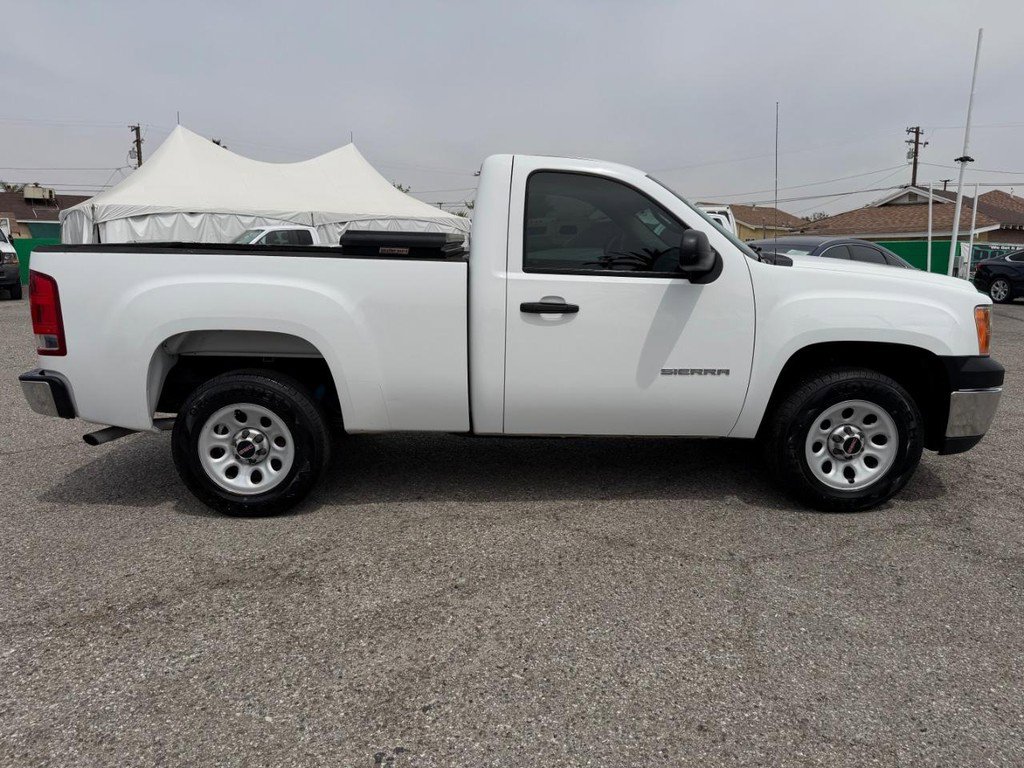 Used 2013 GMC Sierra 1500 W/T RWD image 4