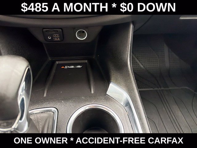 Used 2023 Chevrolet Traverse Premier w/ LPO, Floor Liner Package FWD image 24