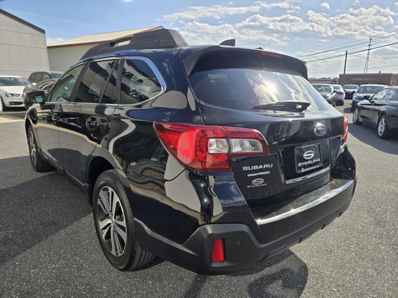 Used 2018 Subaru Outback 2.5i Limited image 12