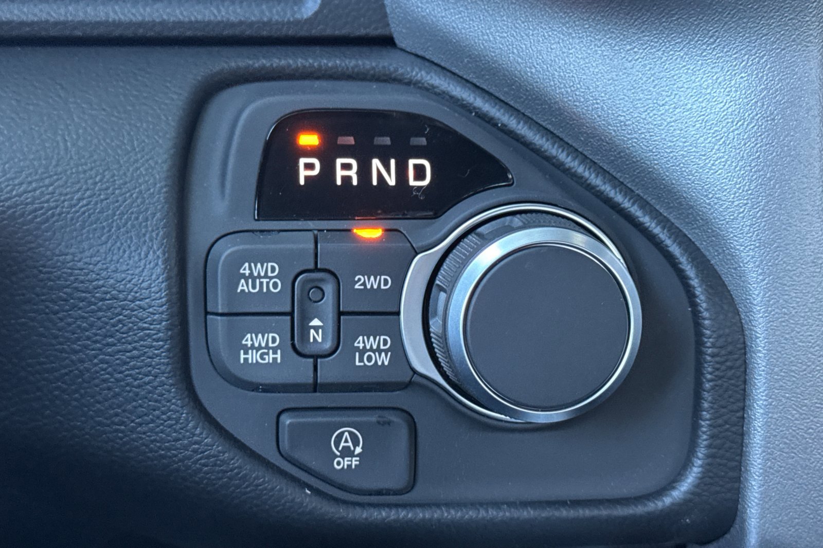 New 2026 RAM 1500 4x4 Crew Cab image 19