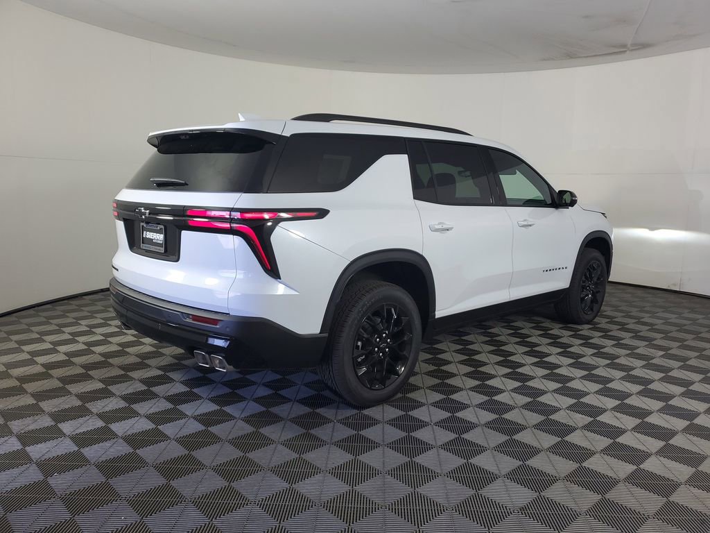 New 2026 Chevrolet Traverse LT w/ Midnight/Sport Edition FWD image 4