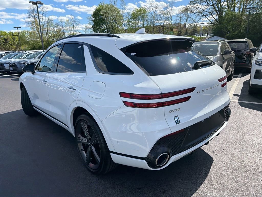 Used 2023 Genesis GV70 2.5T w/ Sport Prestige Package AWD/4WD image 7