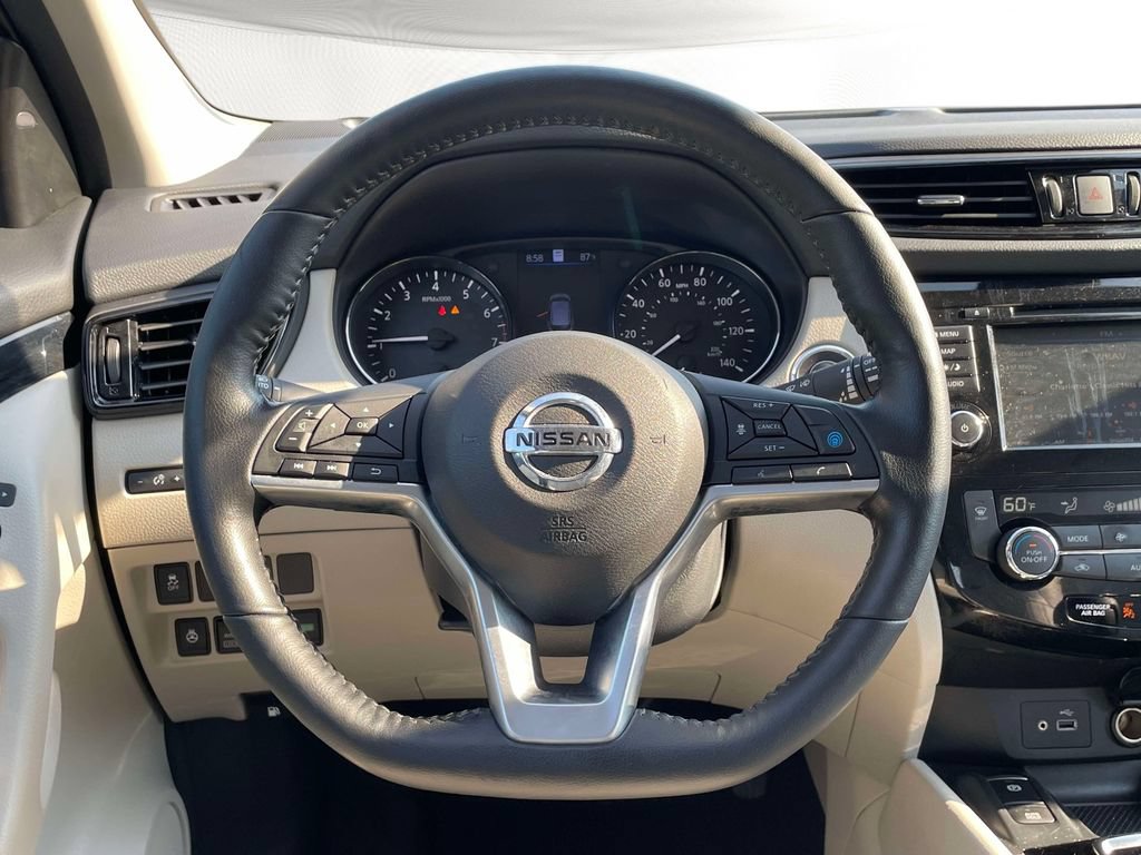 Used 2022 Nissan Rogue Sport SL AWD/4WD image 15