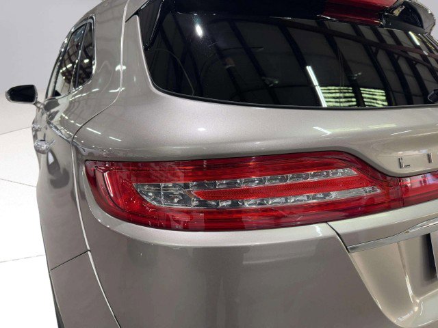 Used 2019 Lincoln MKC Select w/ Select Plus Package image 12