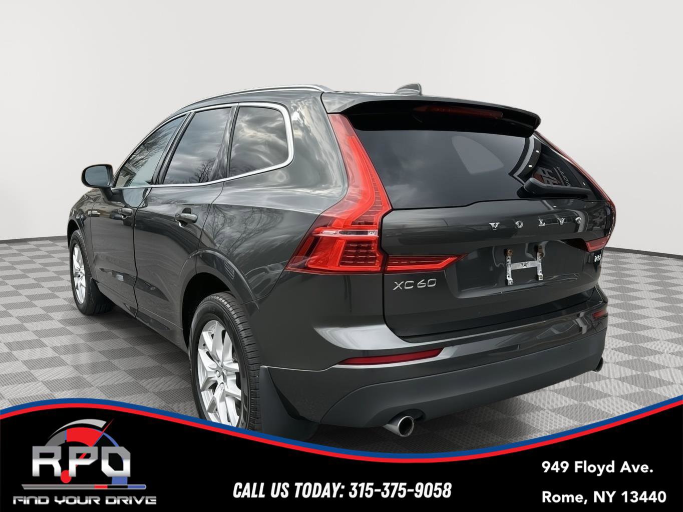 Used 2019 Volvo XC60 T5 Momentum w/ Protection Package image 3