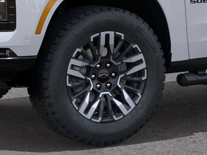 New 2026 Chevrolet Suburban Z71 w/ Comfort Package AWD/4WD image 9