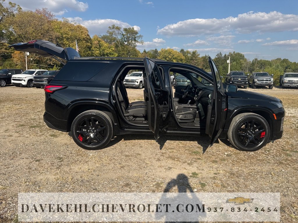 Certified 2023 Chevrolet Traverse Premier w/ Redline Edition image 39