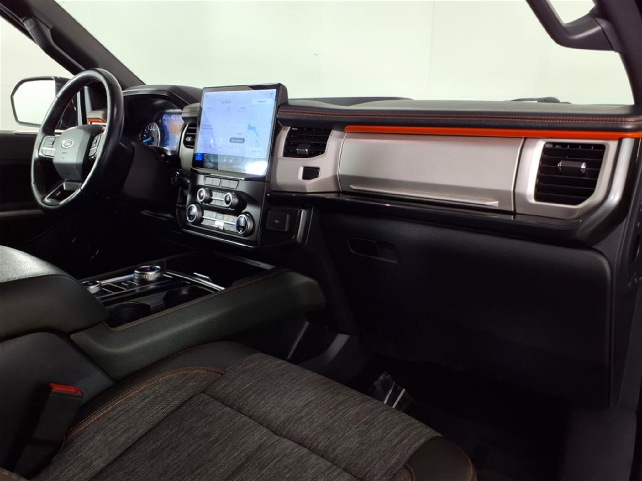 Used 2022 Ford Expedition Timberline image 7