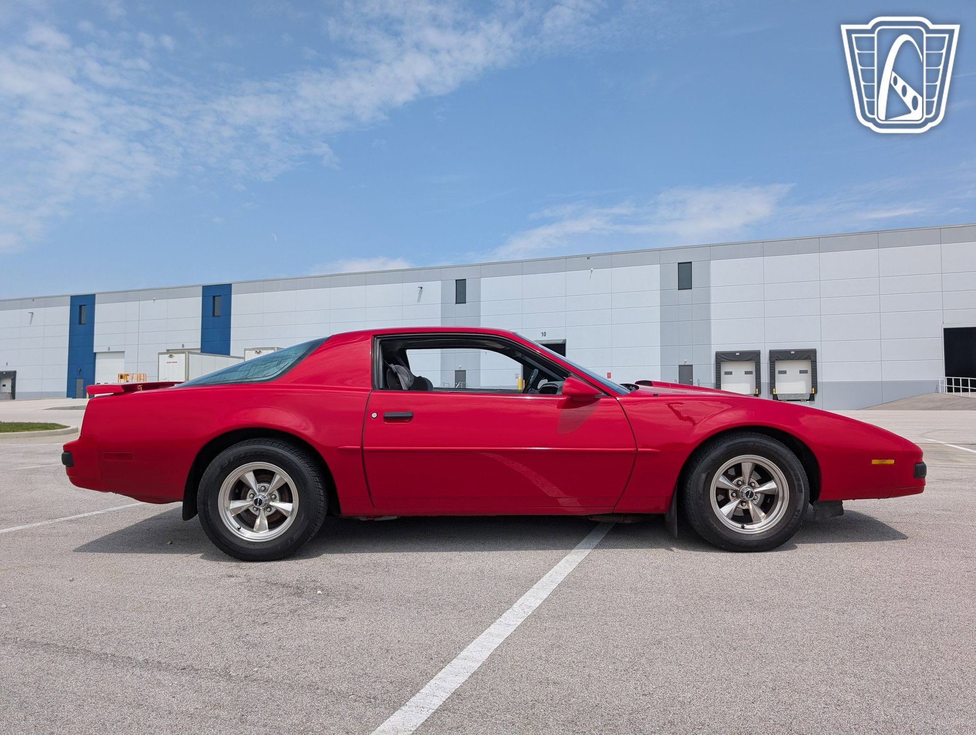 Used 1989 Pontiac Firebird Coupe image 17