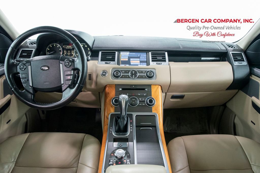 Used 2011 Land Rover Range Rover Sport HSE image 23