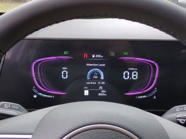 Used 2025 Kia Sportage EX w/ Premium Package image 28