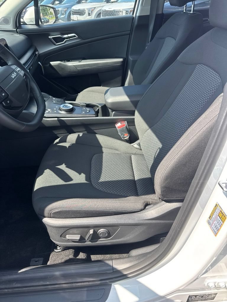 New 2027 Kia Sportage S AWD/4WD image 9
