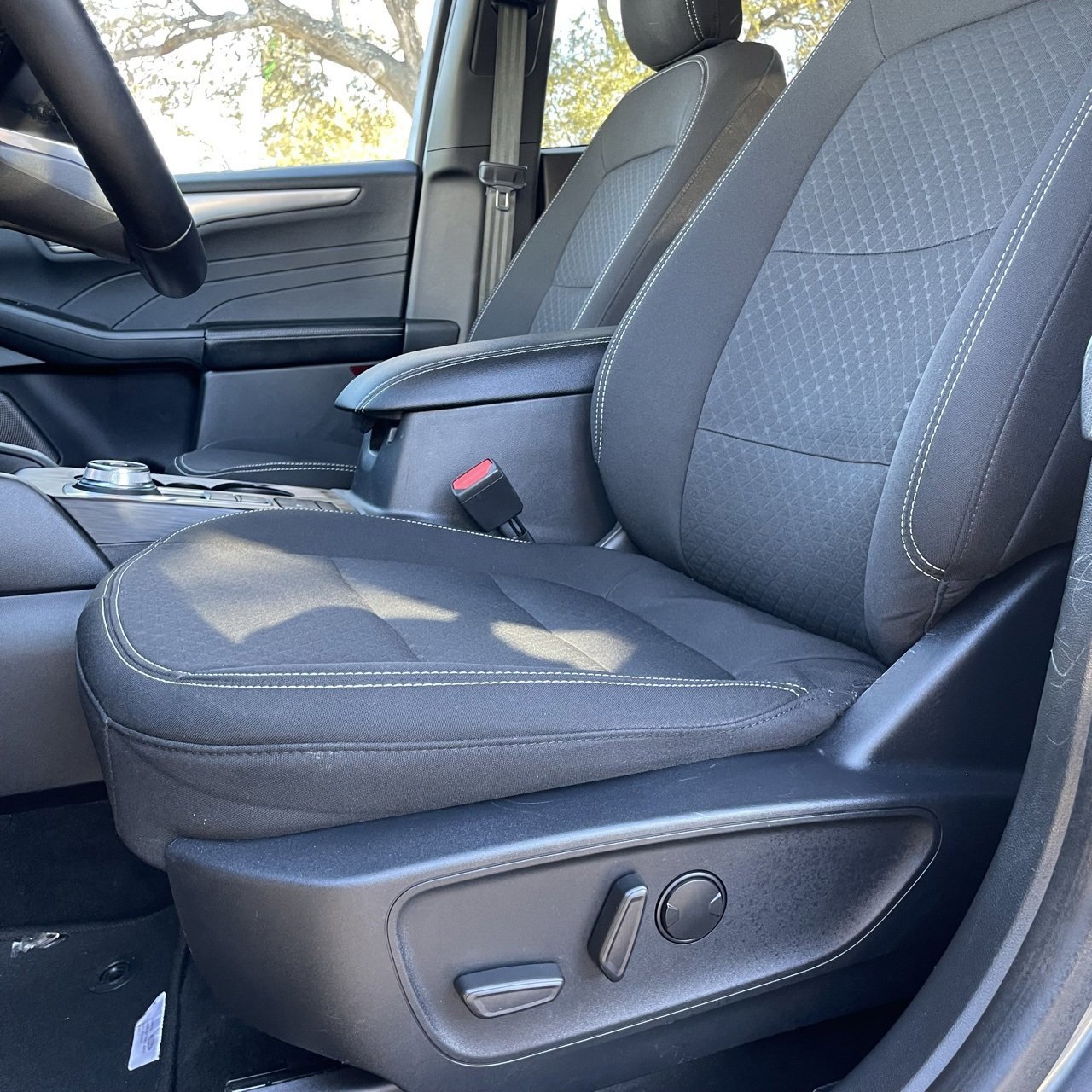 Used 2024 Ford Escape Active image 21