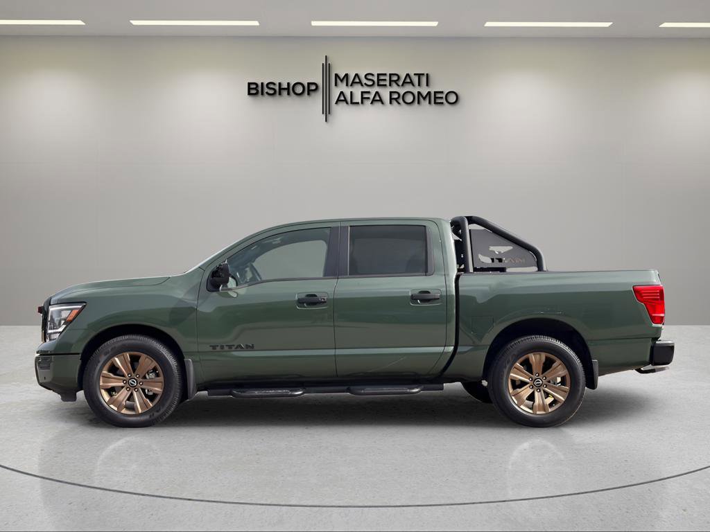 Used 2024 Nissan Titan SV w/ SV Bronze Edition Package image 7