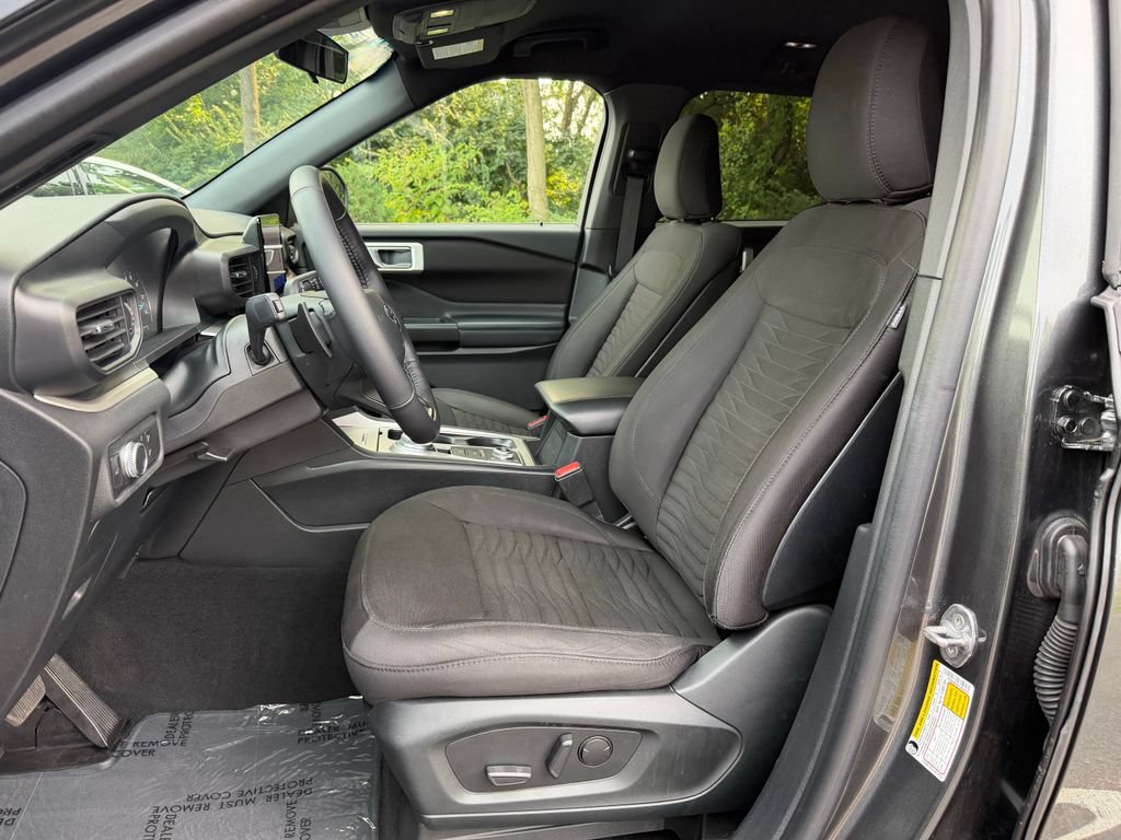 Certified 2020 Ford Explorer XLT AWD/4WD image 12
