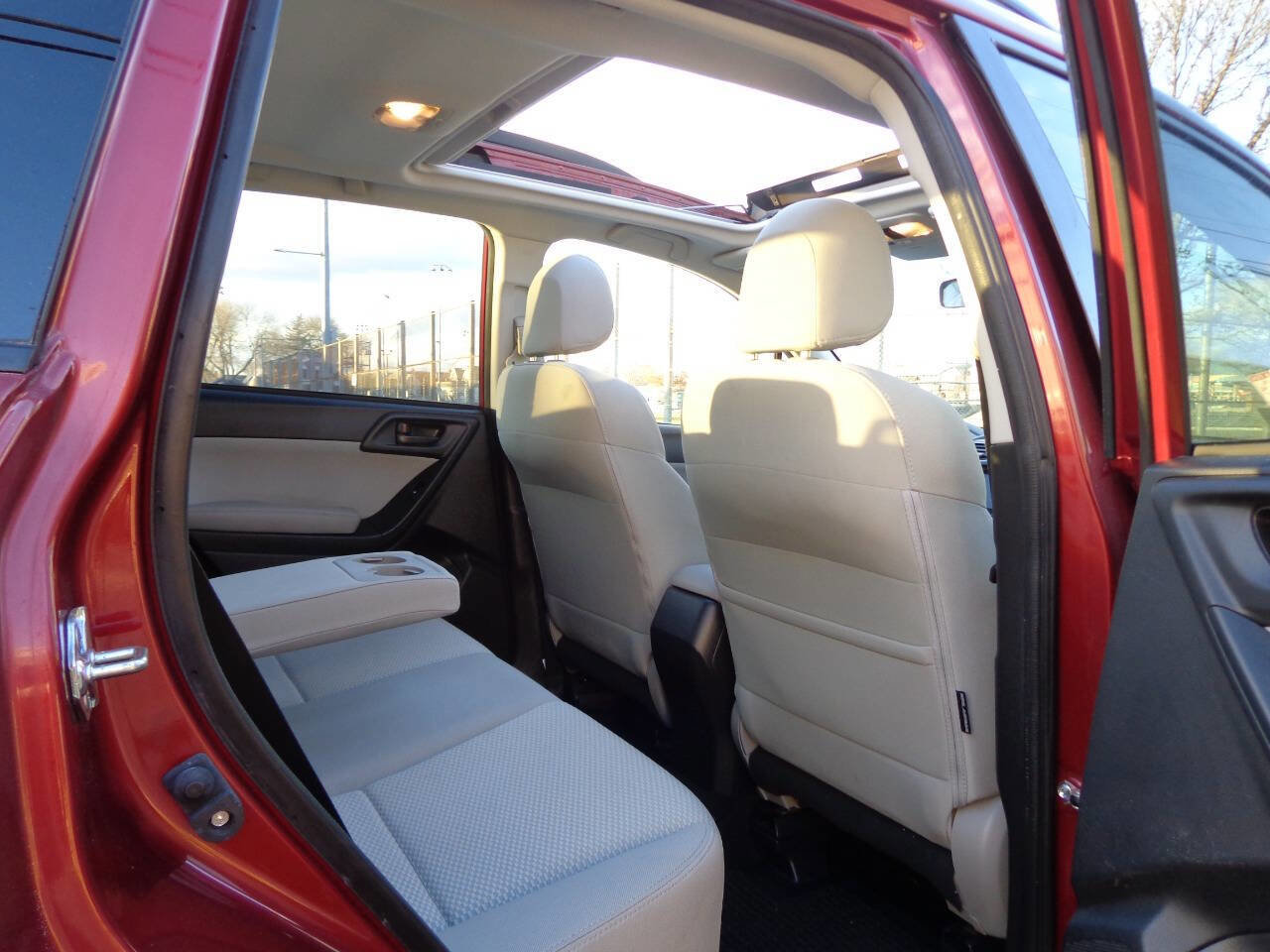 Used 2016 Subaru Forester 2.5i Premium w/ All-Weather Package image 35