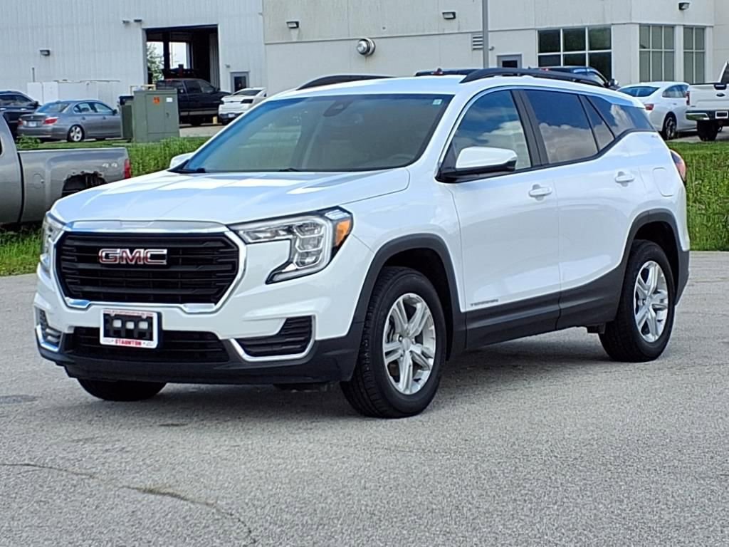 Used 2023 GMC Terrain SLE w/ Driver Convenience Package image 30