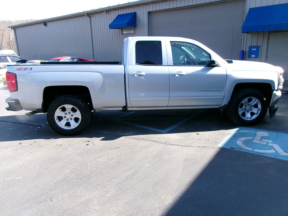 Used 2016 Chevrolet Silverado 1500 LT w/ All Star Edition image 9