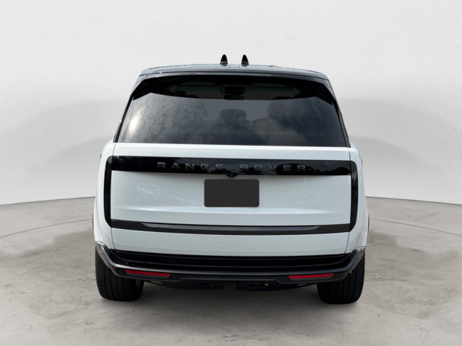 Certified 2025 Land Rover Range Rover SE AWD/4WD image 5