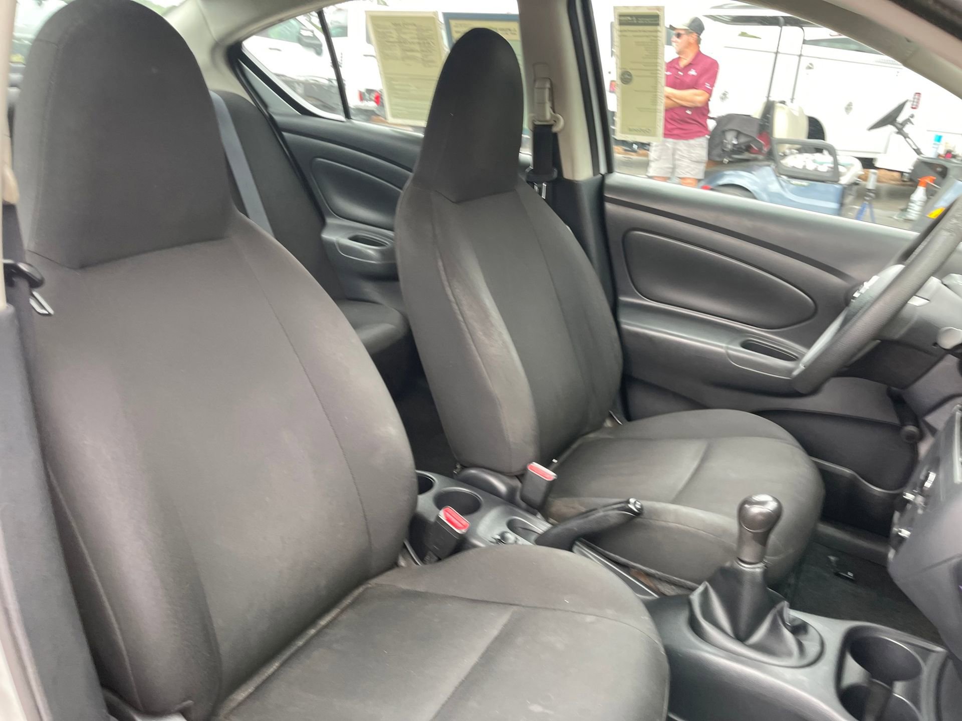 Used 2015 Nissan Versa S FWD image 27