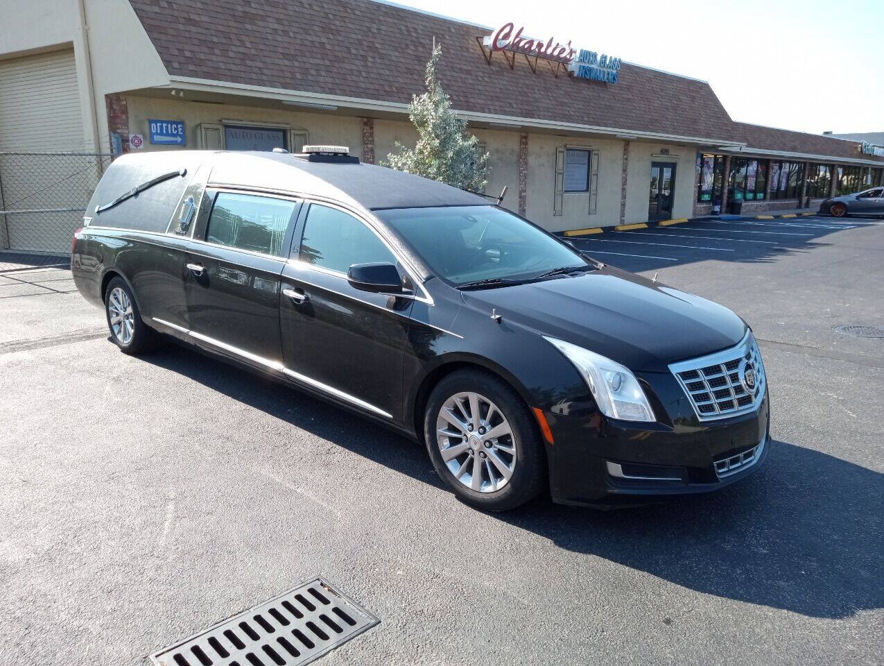 Used 2015 Cadillac XTS Hearse FWD image 4