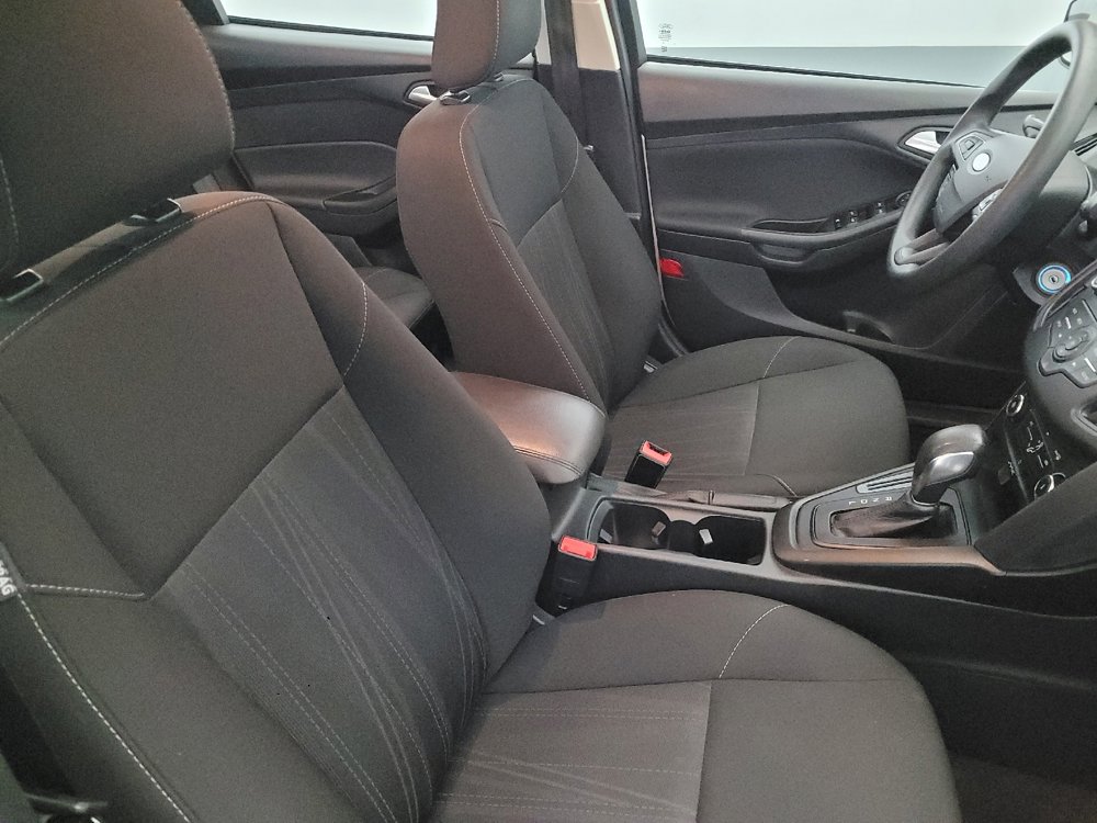 Used 2018 Ford Focus SE image 21