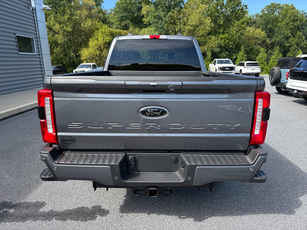 New 2026 Ford F250 XLT w/ XLT Premium Package AWD/4WD image 11