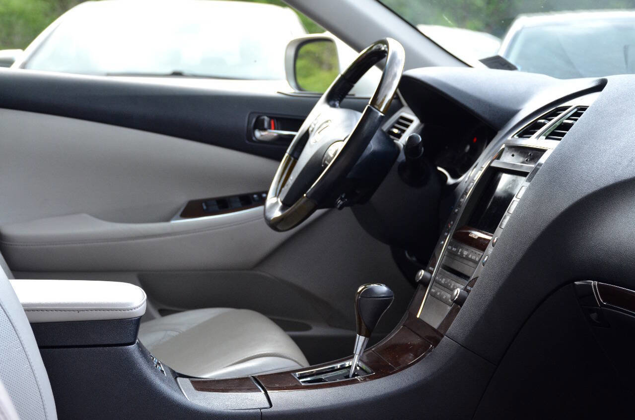 Used 2012 Lexus ES 350 FWD image 9