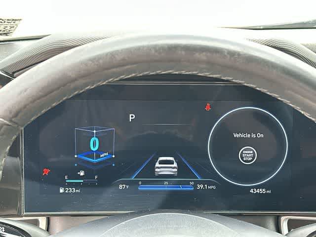 Used 2023 Hyundai Elantra SEL w/ Convenience Package FWD image 6