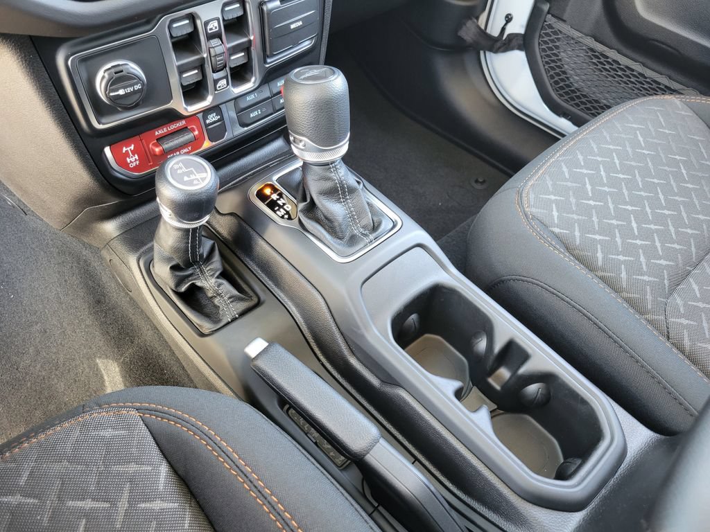 New 2026 Jeep Gladiator Mojave AWD/4WD image 15