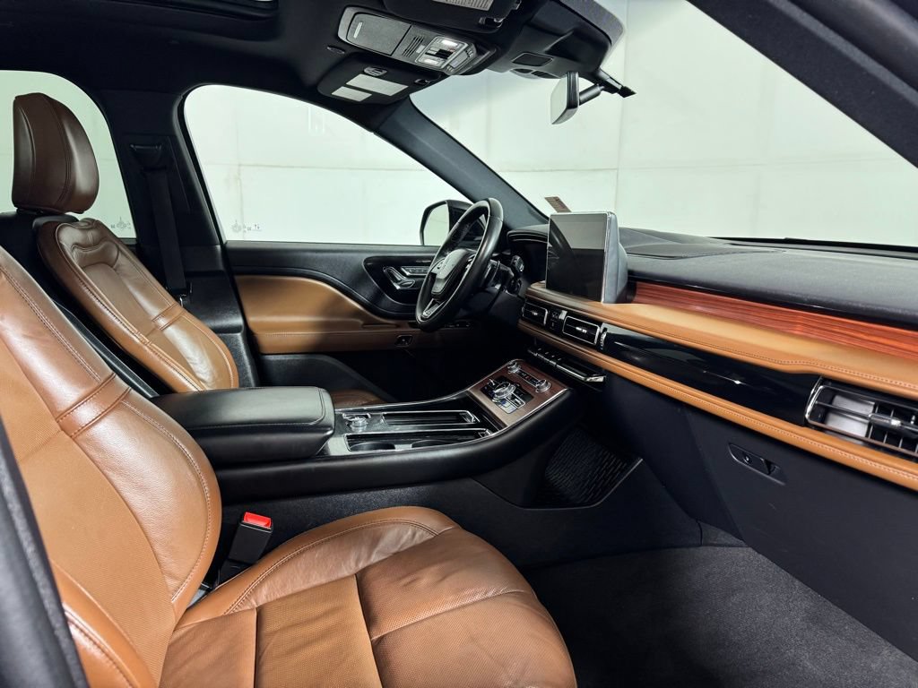 Certified 2023 Lincoln Aviator Grand Touring w/ Equipment Group 301A AWD/4WD image 14