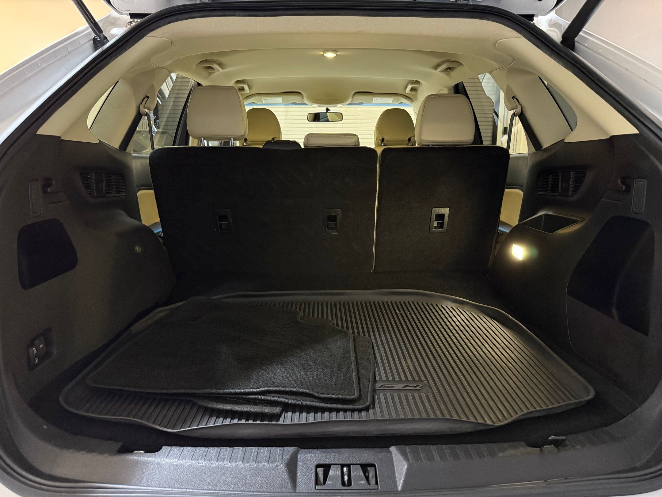 Used 2015 Ford Edge SEL w/ Equipment Group 201A image 37