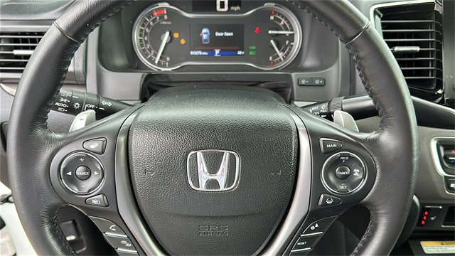 Used 2023 Honda Ridgeline RTL-E image 13