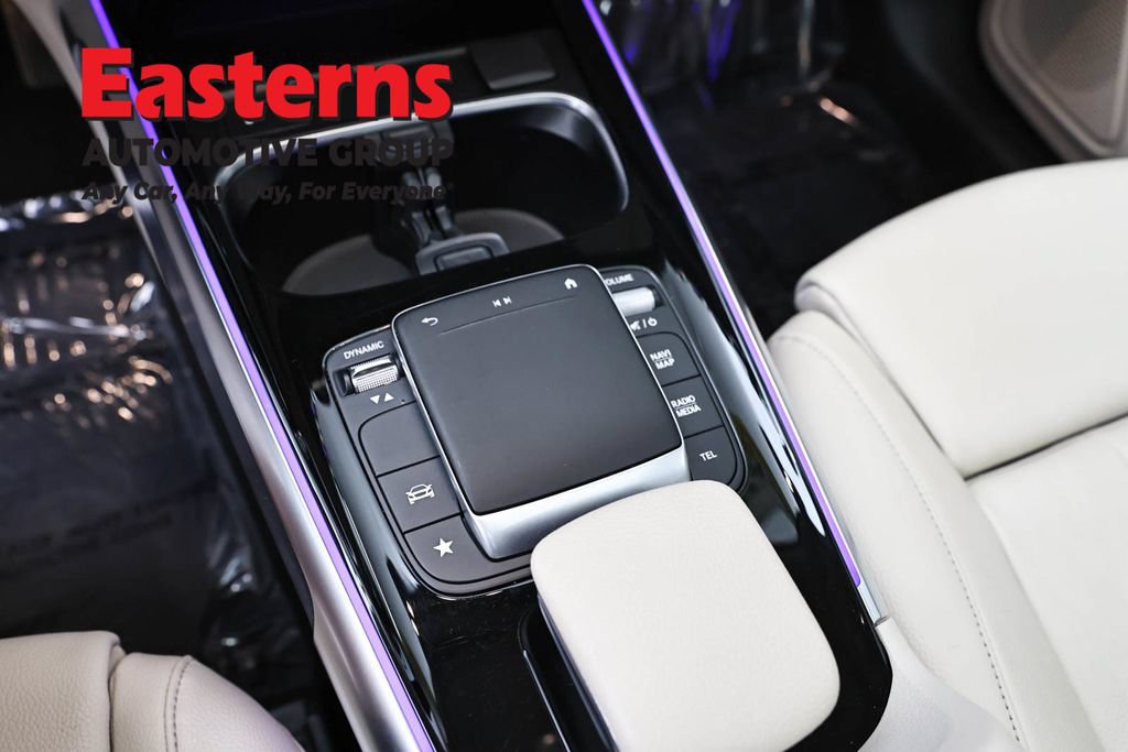 Used 2021 Mercedes-Benz GLB 250 4MATIC image 24