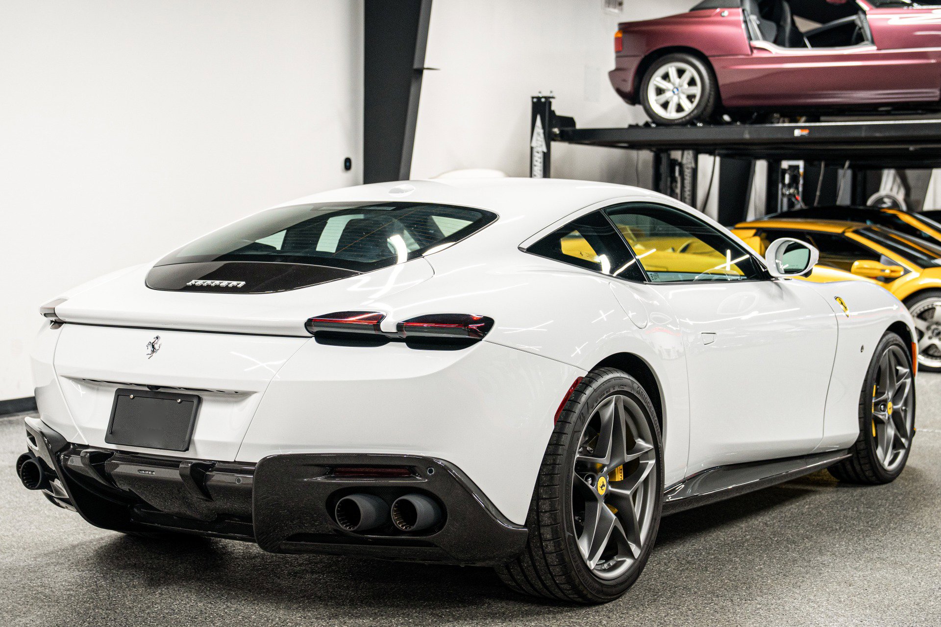 Used 2022 Ferrari Roma image 8