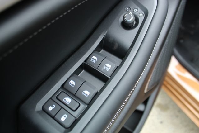 New 2026 Jeep Grand Cherokee Limited AWD/4WD image 9