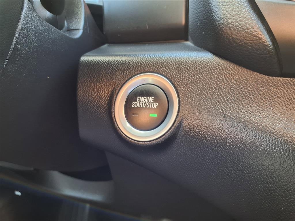 Used 2024 GMC Terrain SLT image 6